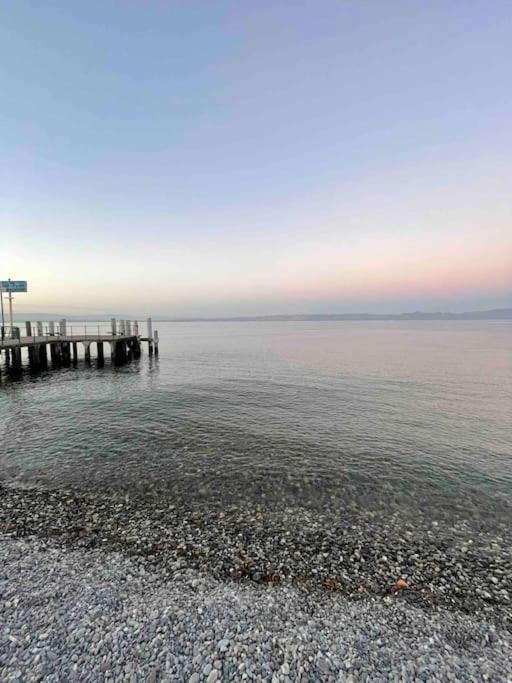 Le Cocon Du Leman Un Espace Cosy Ou Vous Retrouver Publier Buitenkant foto